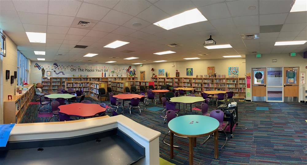 Holt Elementary School Library 